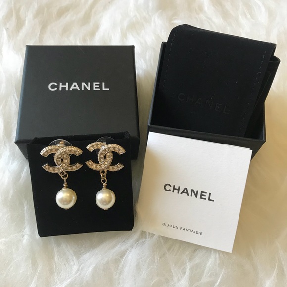 ⛔️❌SOLD❌⛔️CHANEL classic double C logo with pearls - Picture 5 of 8